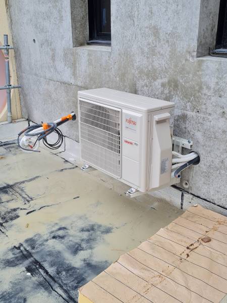 Réparation de climatisation réversible à Biscarrosse dans le Nord des Landes