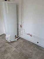 C-Chassaing -  Dépannage express pour remplacement de robinetterie défectueuse dans une cuisine moderne à Gujan-Mestras 33470